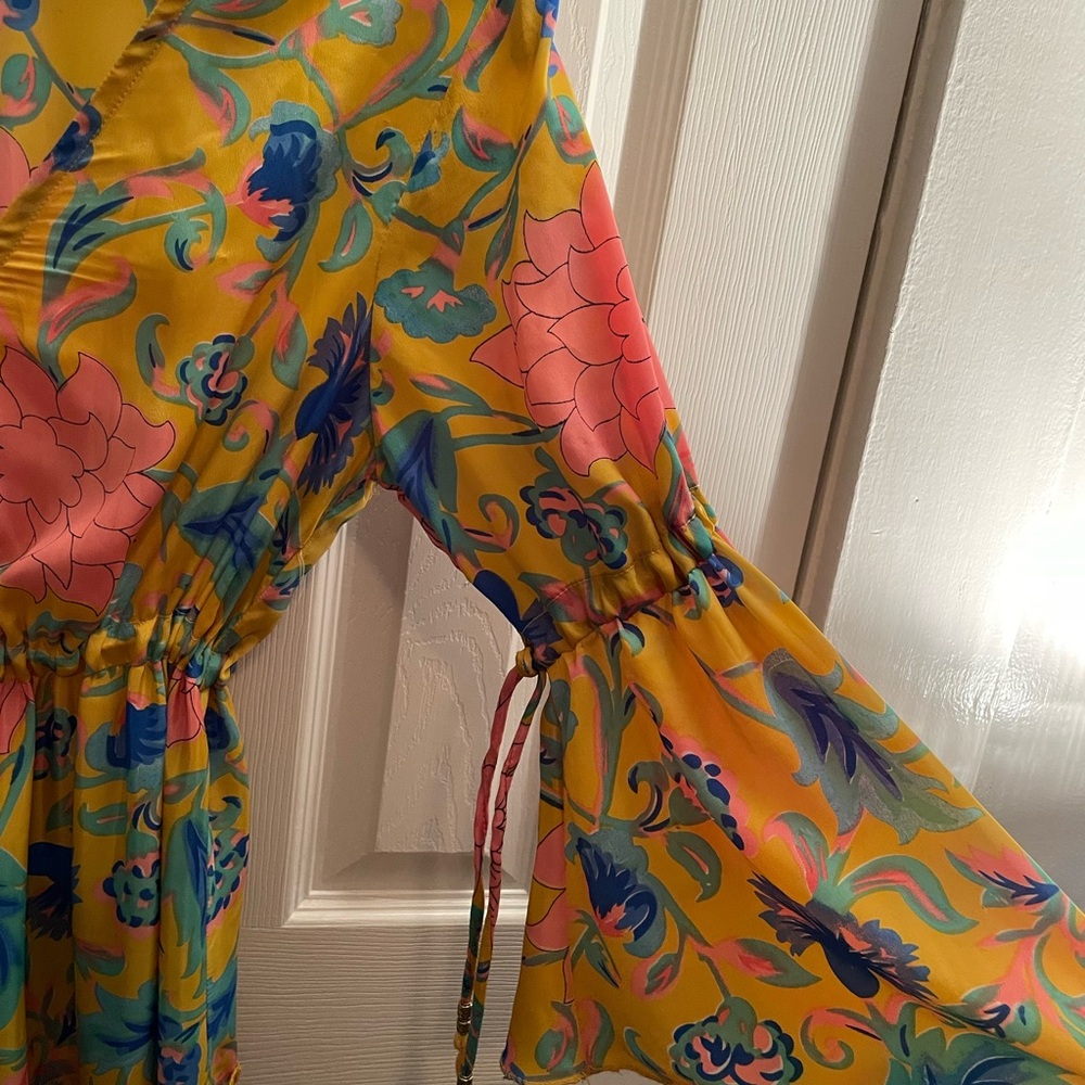 Vibrant Floral Maxi Dress with Bell Sleeves - Picture 4 of 9